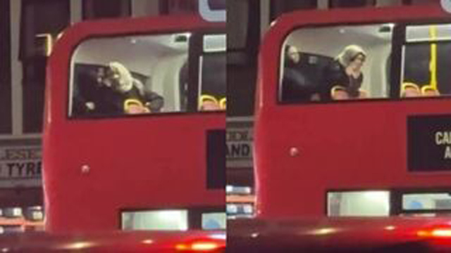 Hijab Girl Fucking Inside Pablic Bus Video