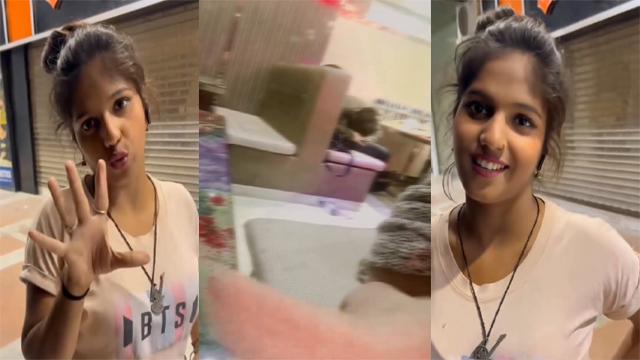 Girl blowjob her boyfriend dick in public place