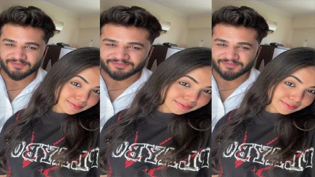 Horny Indian Girl Showing Asshole Hard Doggy Fucking