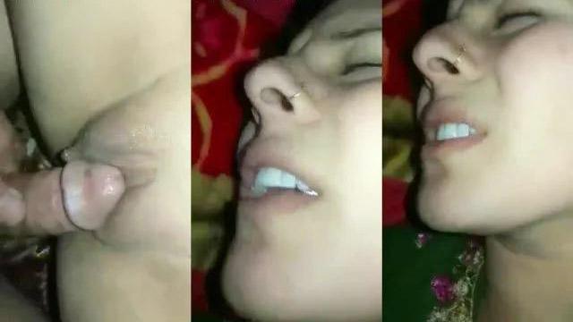 Cutie Pie Virgin Girl Hard Pussy Fucking MMS